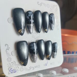 Black Metallic Floral Accent Press-On Nails with Silver Glitter Tips